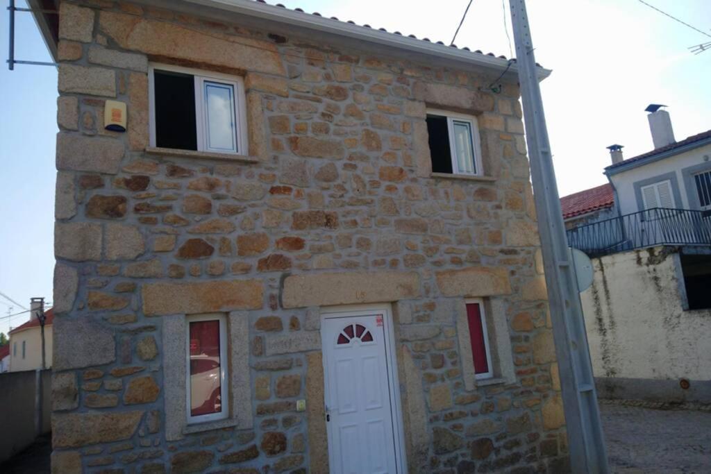 A Casinha Rustica Com Todo O Conforto Aldeia da Ponte Eksteriør billede